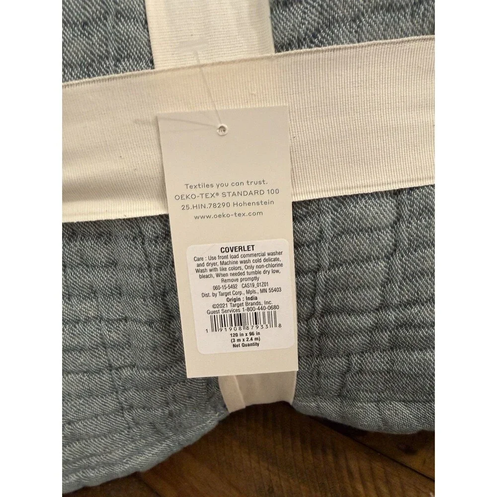 King + Reversible Textured Cotton Chambray Coverlet Dark Teal Blue - Casaluna